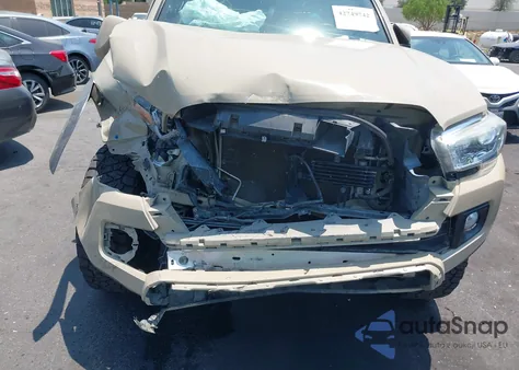 2019 Toyota Tacoma Trd Off Road z USA, uszkodzony, nr VIN 3TMCZ5AN0KM246797